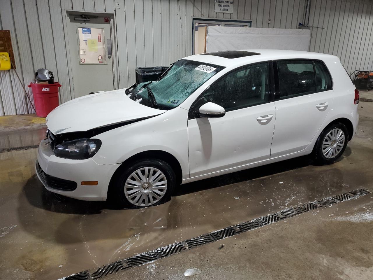 VOLKSWAGEN GOLF 2011