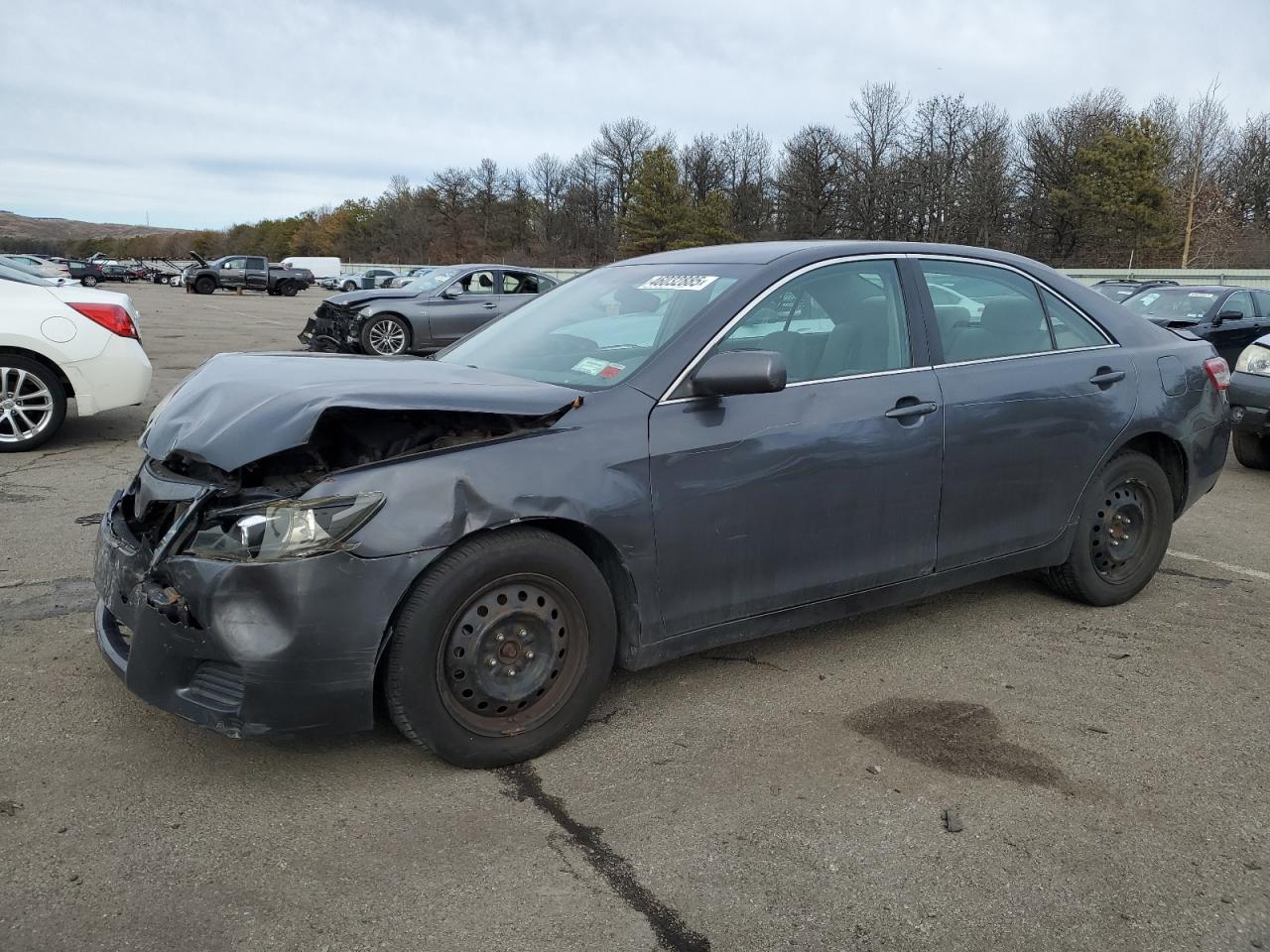 TOYOTA CAMRY 2011