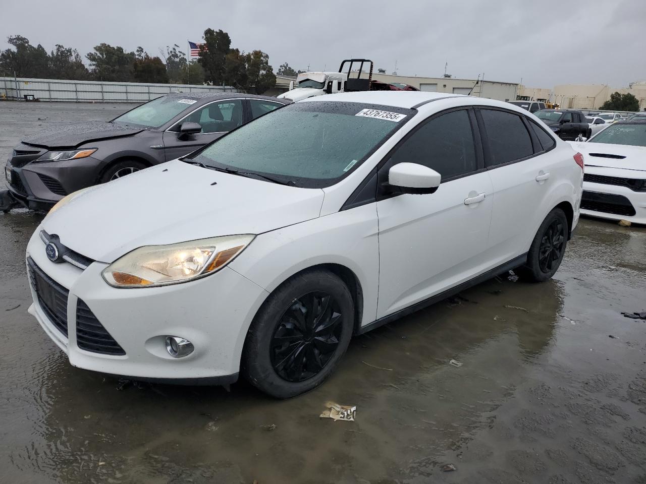 FORD FOCUS SE 2012