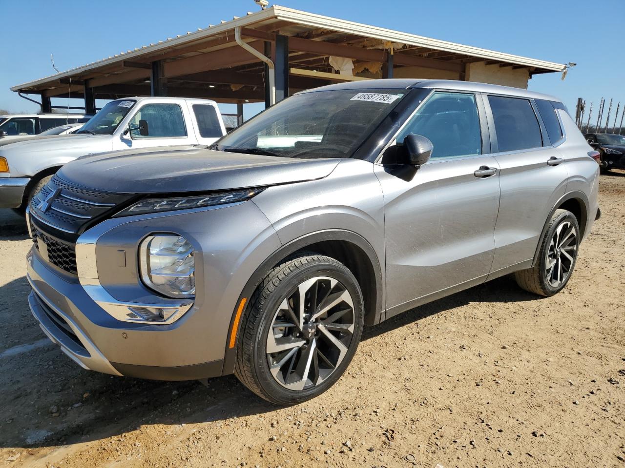 MITSUBISHI OUTLANDER 2022