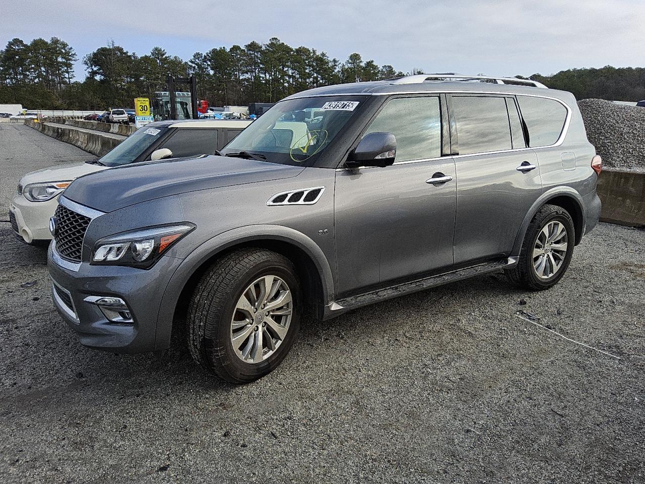 INFINITI QX80 2015