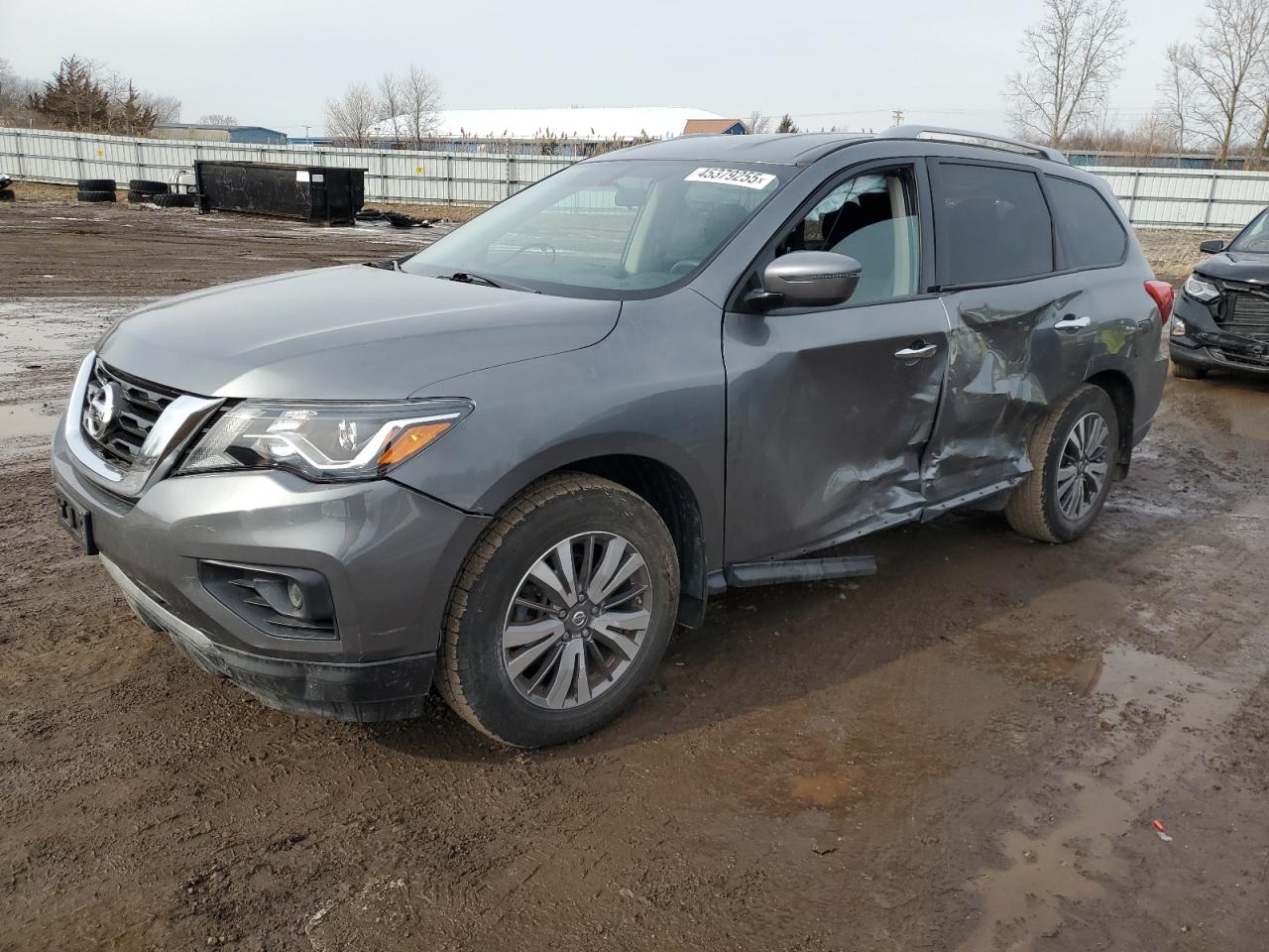 NISSAN PATHFINDER 2019