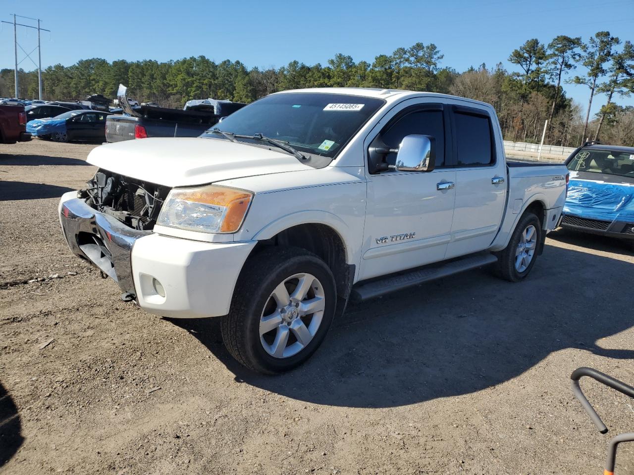 NISSAN TITAN 2012