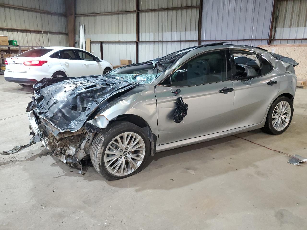 TOYOTA CAMRY L 2019