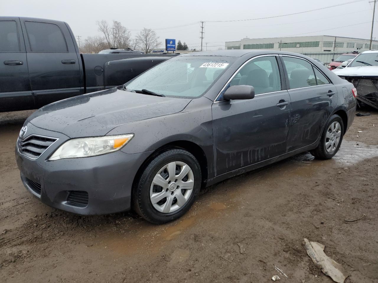 TOYOTA CAMRY BASE 2010
