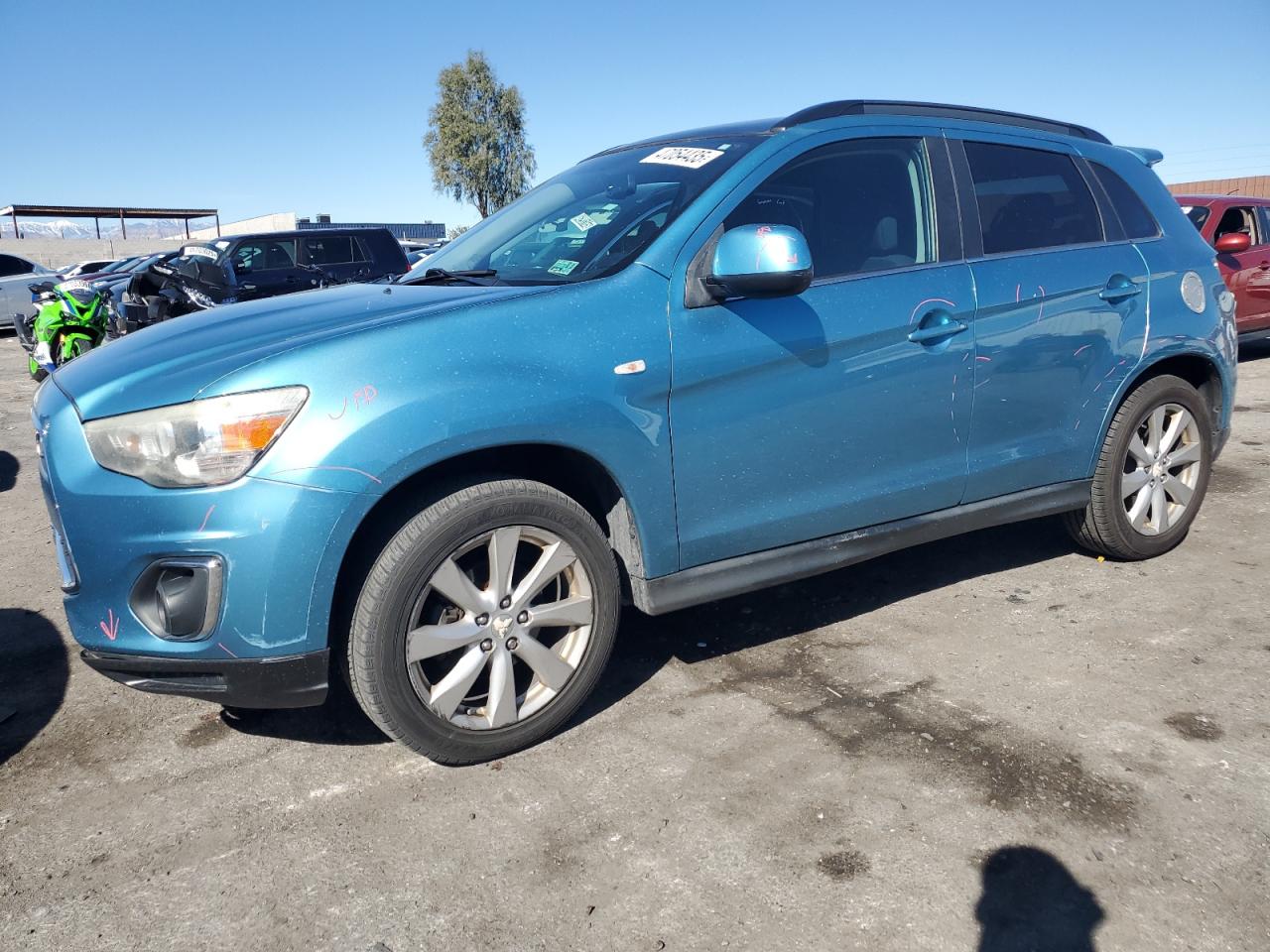 MITSUBISHI OUTLANDER 2013