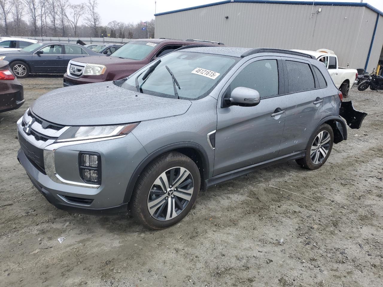 MITSUBISHI OUTLANDER 2024