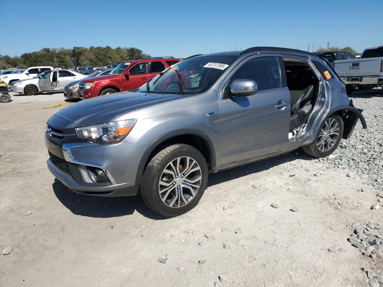 MITSUBISHI OUTLANDER 2018