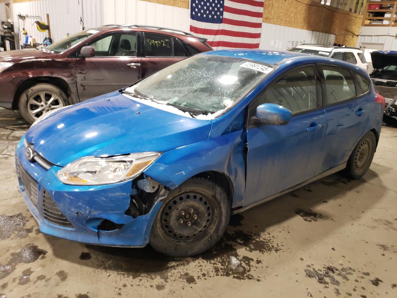 FORD FOCUS SE 2012