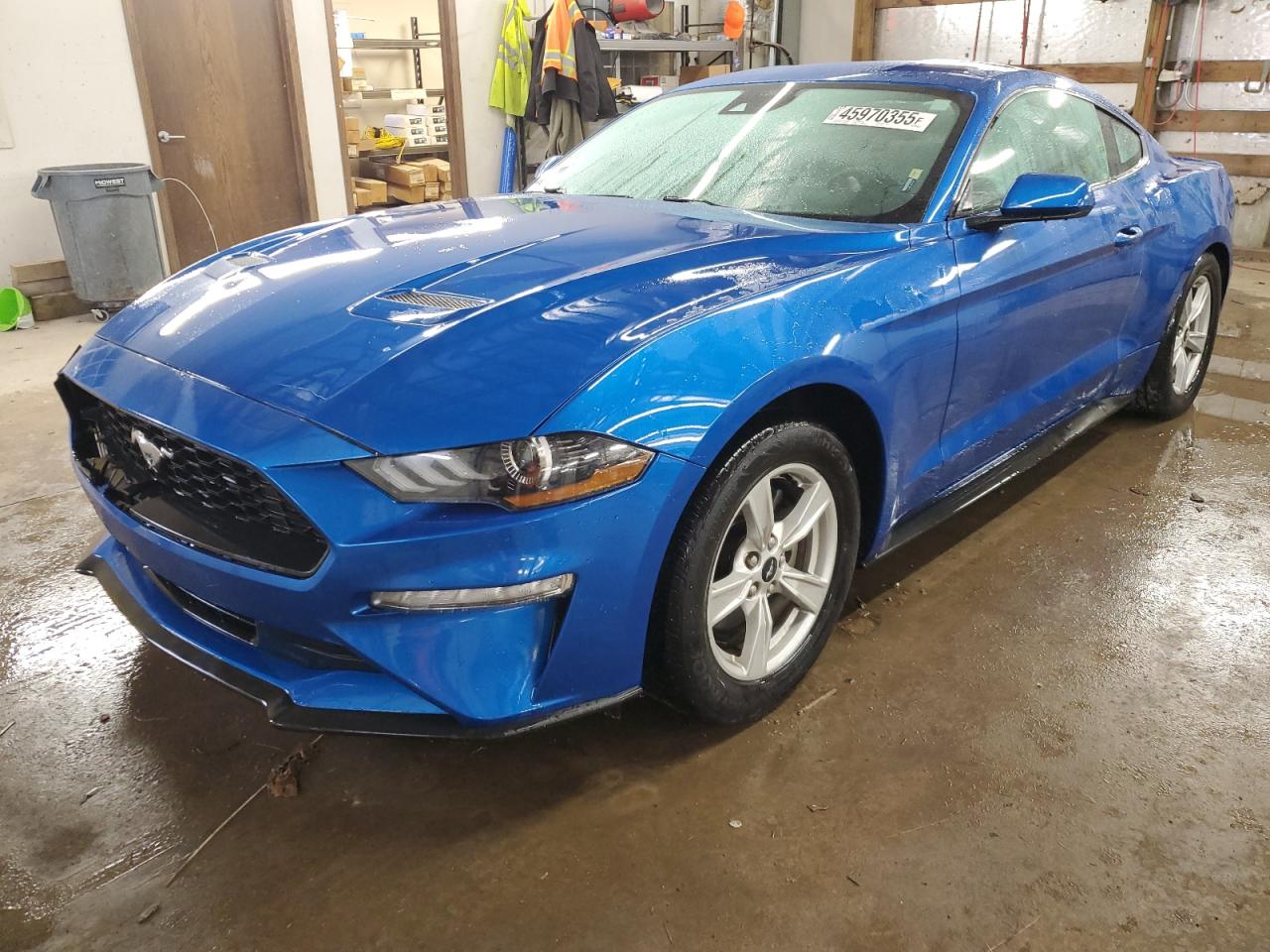 FORD MUSTANG 2021