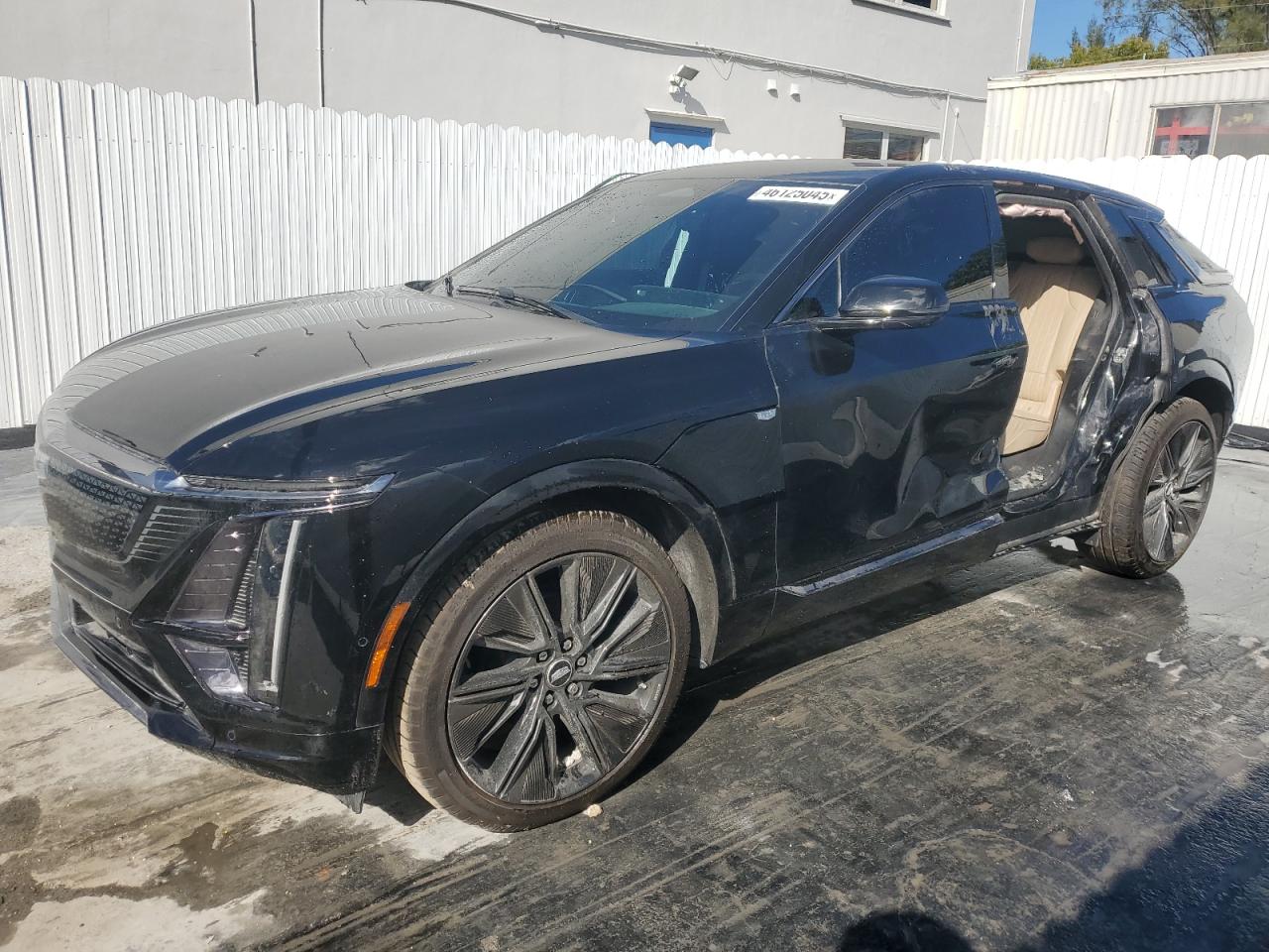 CADILLAC LYRIQ SPOR 2024