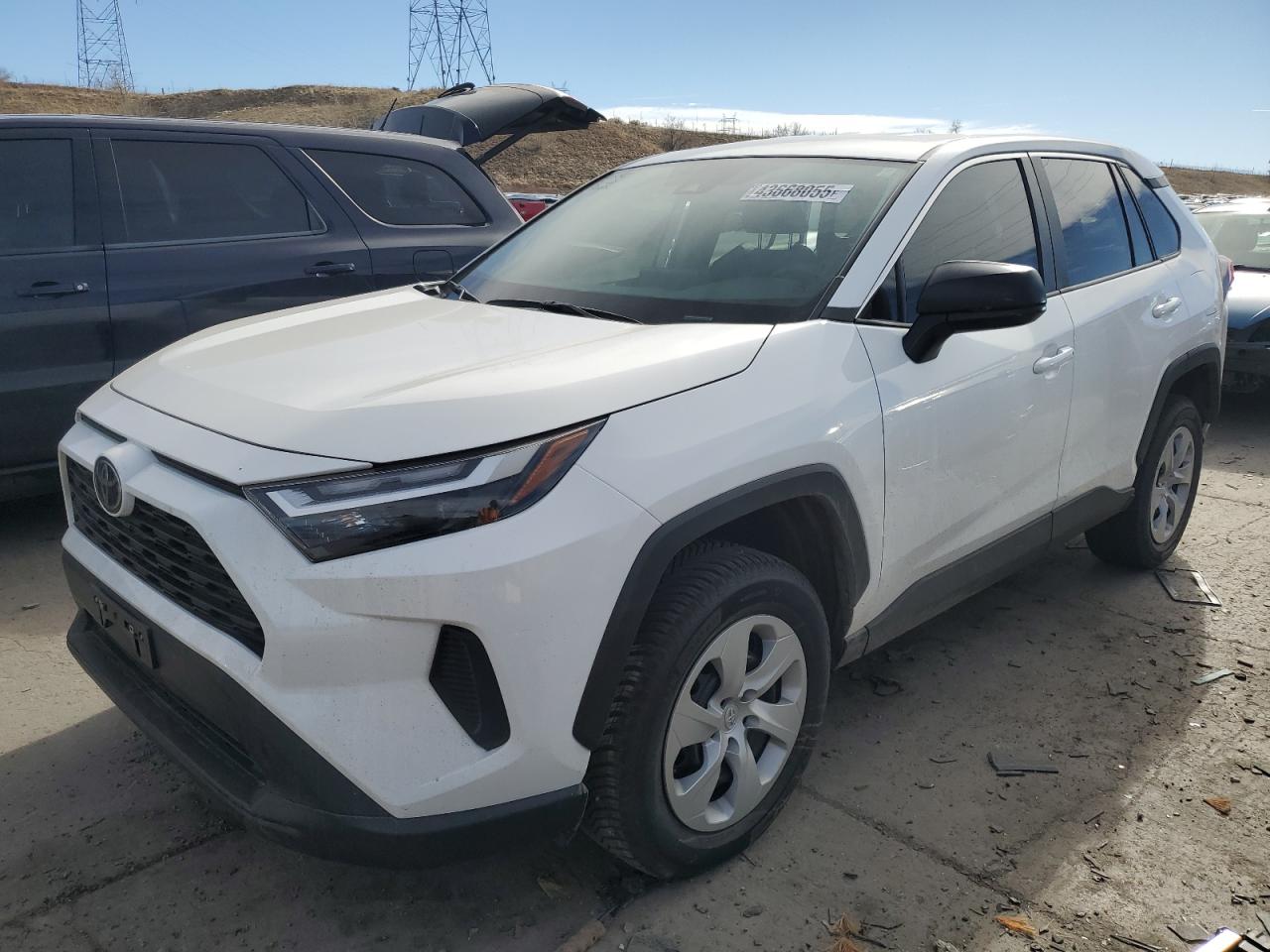 TOYOTA RAV4 LE 2024