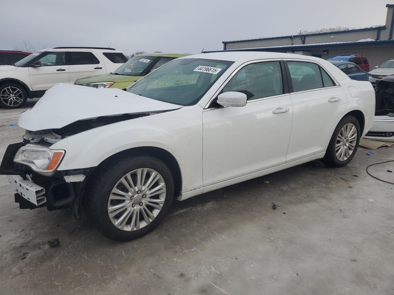 CHRYSLER 300 2014