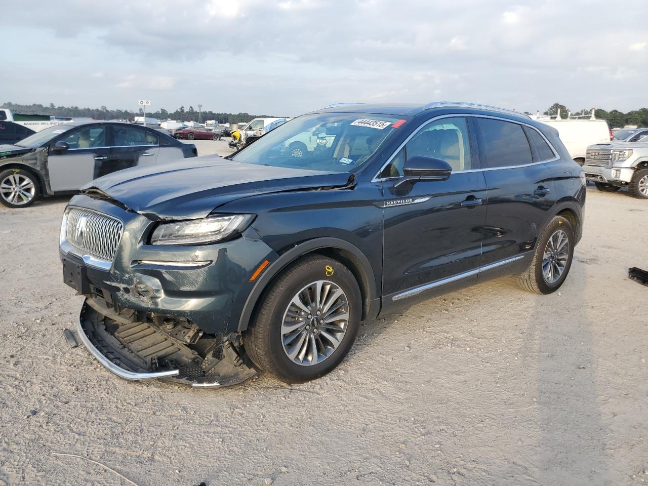 LINCOLN NAUTILUS 2022