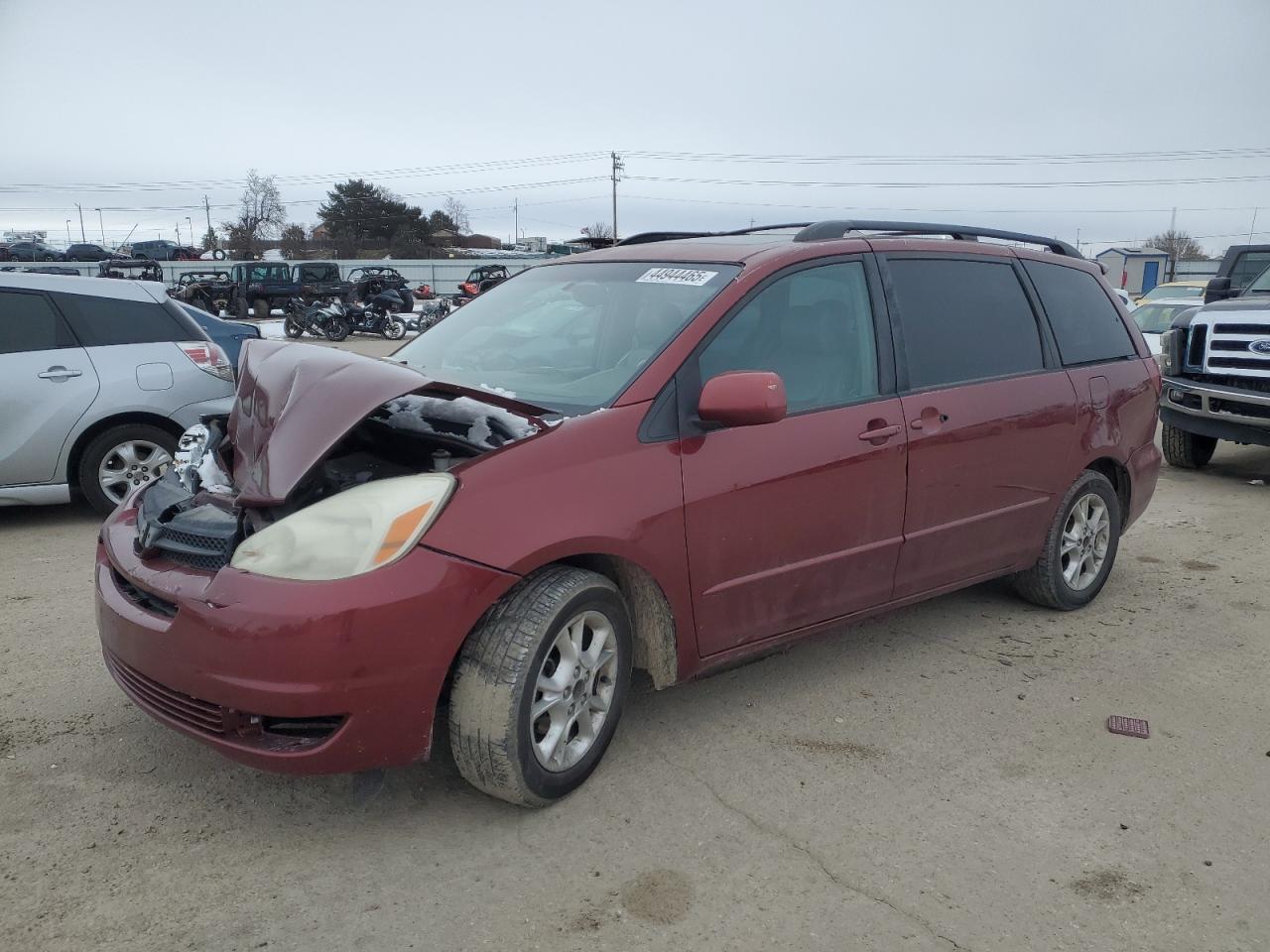 TOYOTA SIENNA XLE 2005