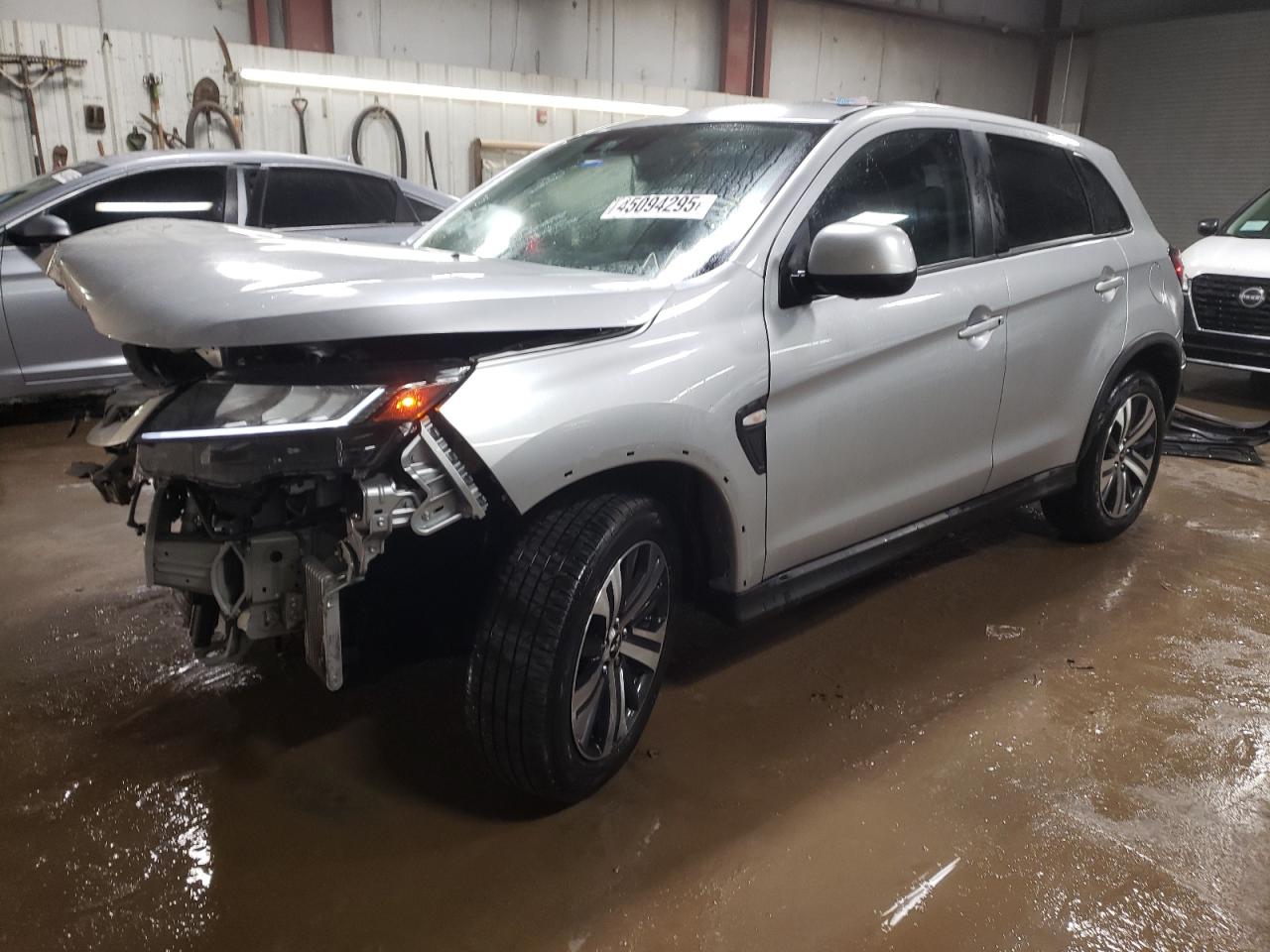 MITSUBISHI OUTLANDER 2023
