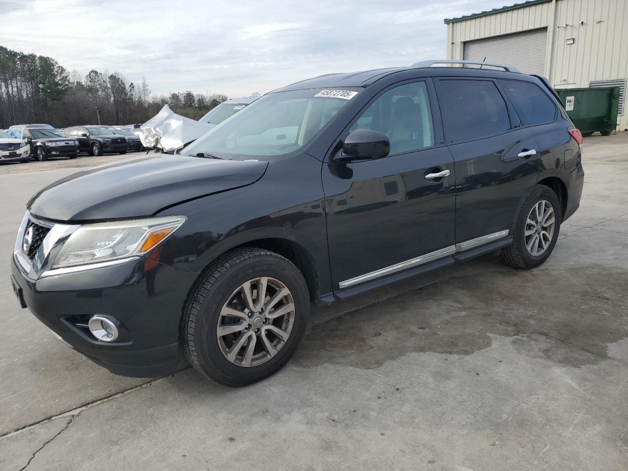 NISSAN PATHFINDER 2015
