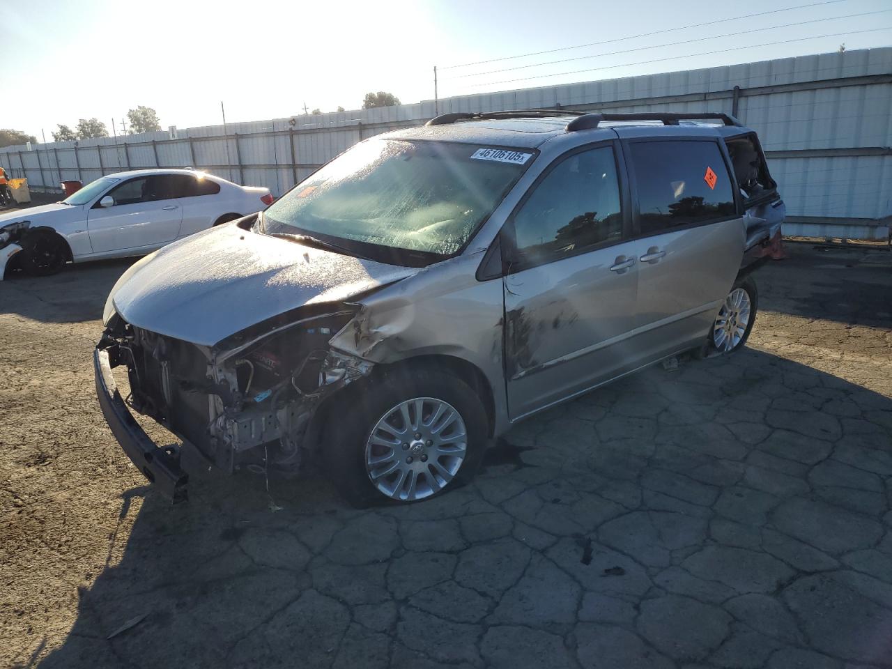 TOYOTA SIENNA XLE 2009