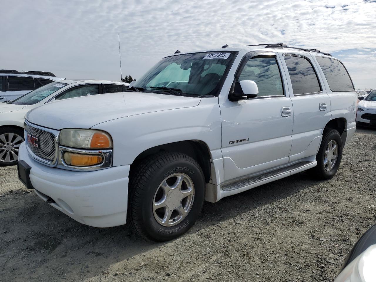 GMC YUKON DENA 2003