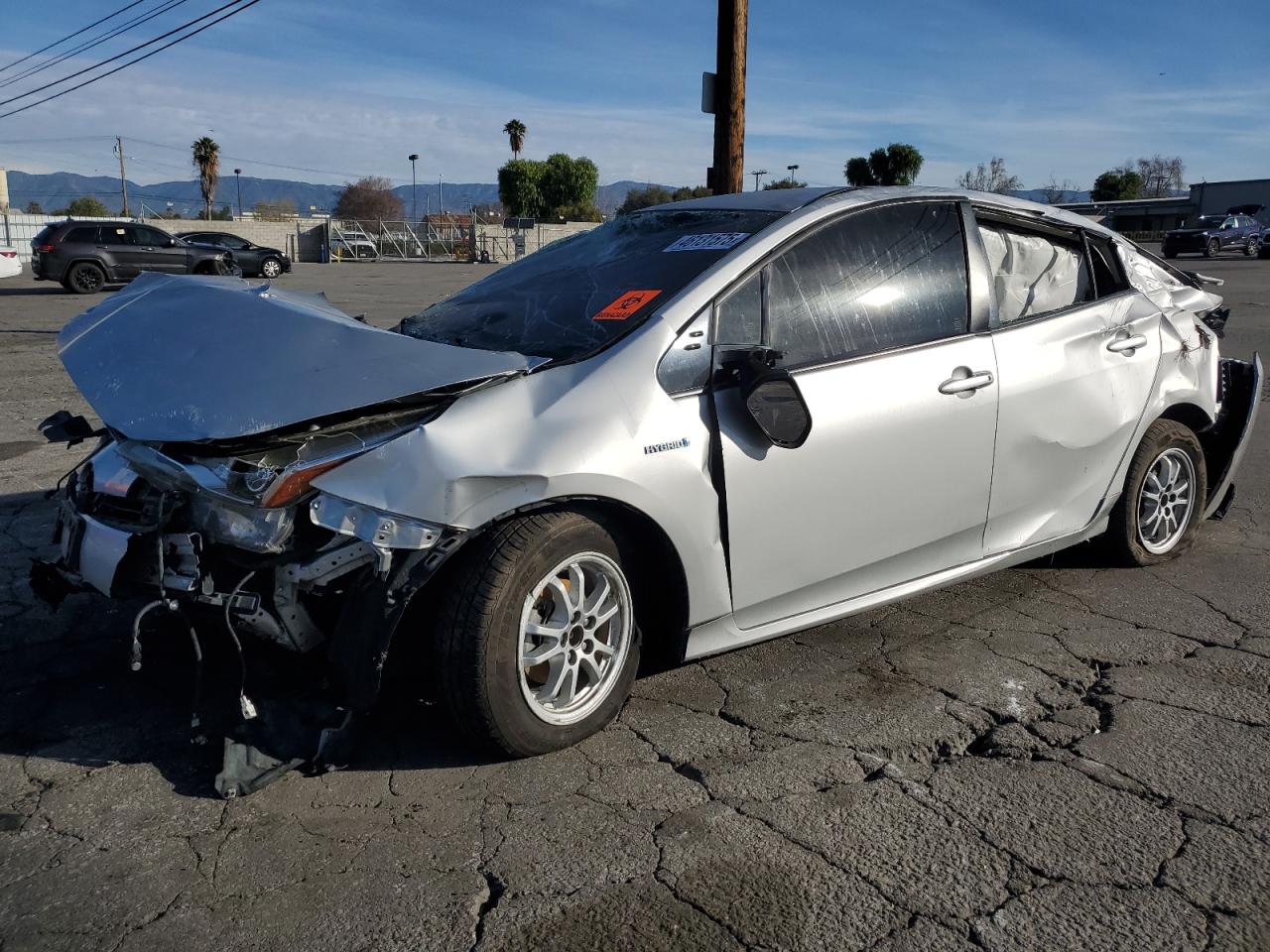TOYOTA PRIUS L 2020