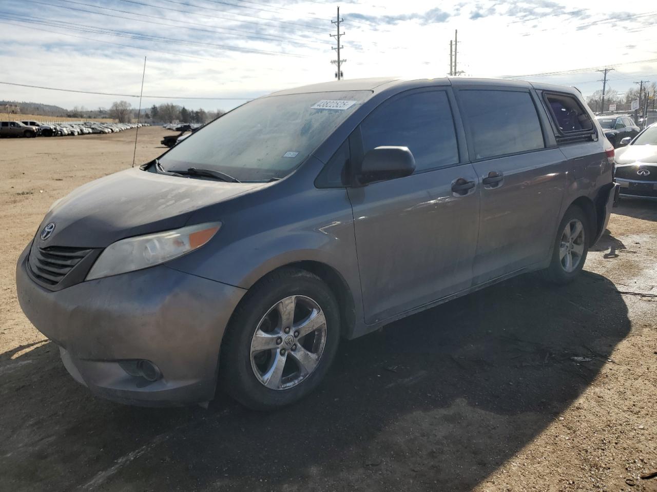 TOYOTA SIENNA 2013