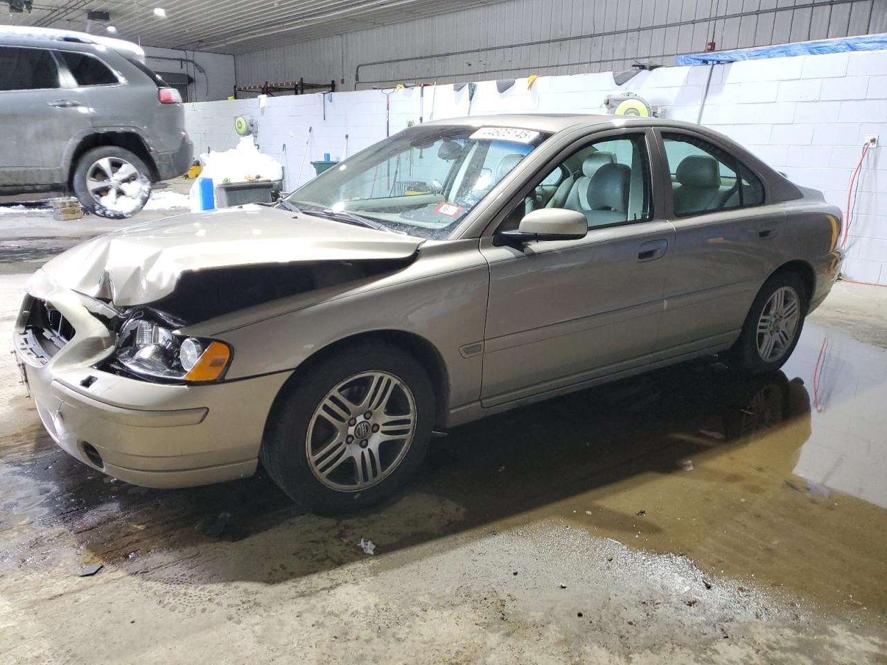 VOLVO S60 2005