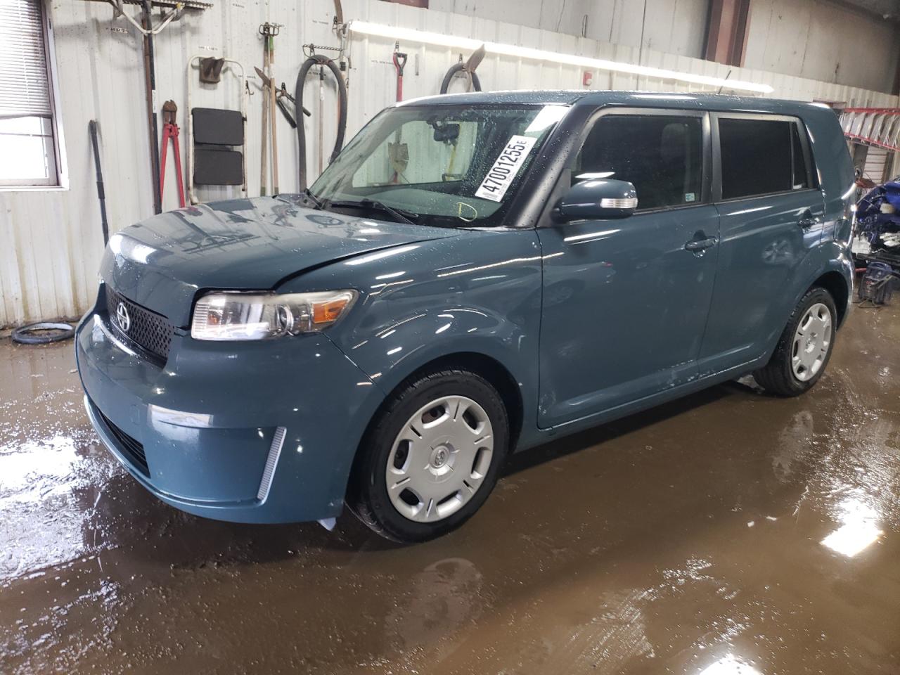 TOYOTA SCION XB 2009
