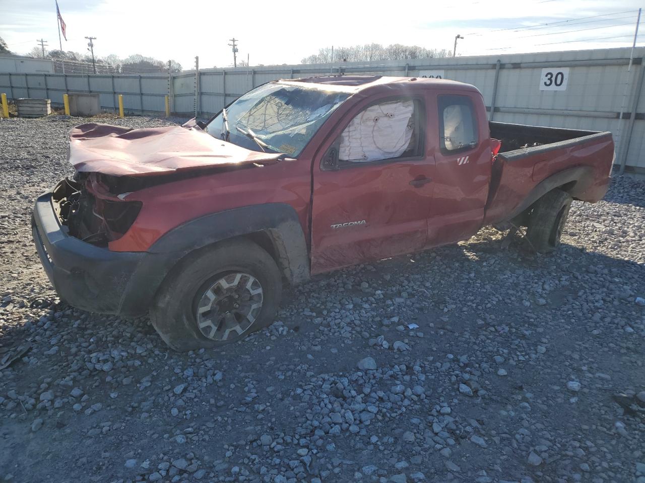 TOYOTA TACOMA ACC 2009