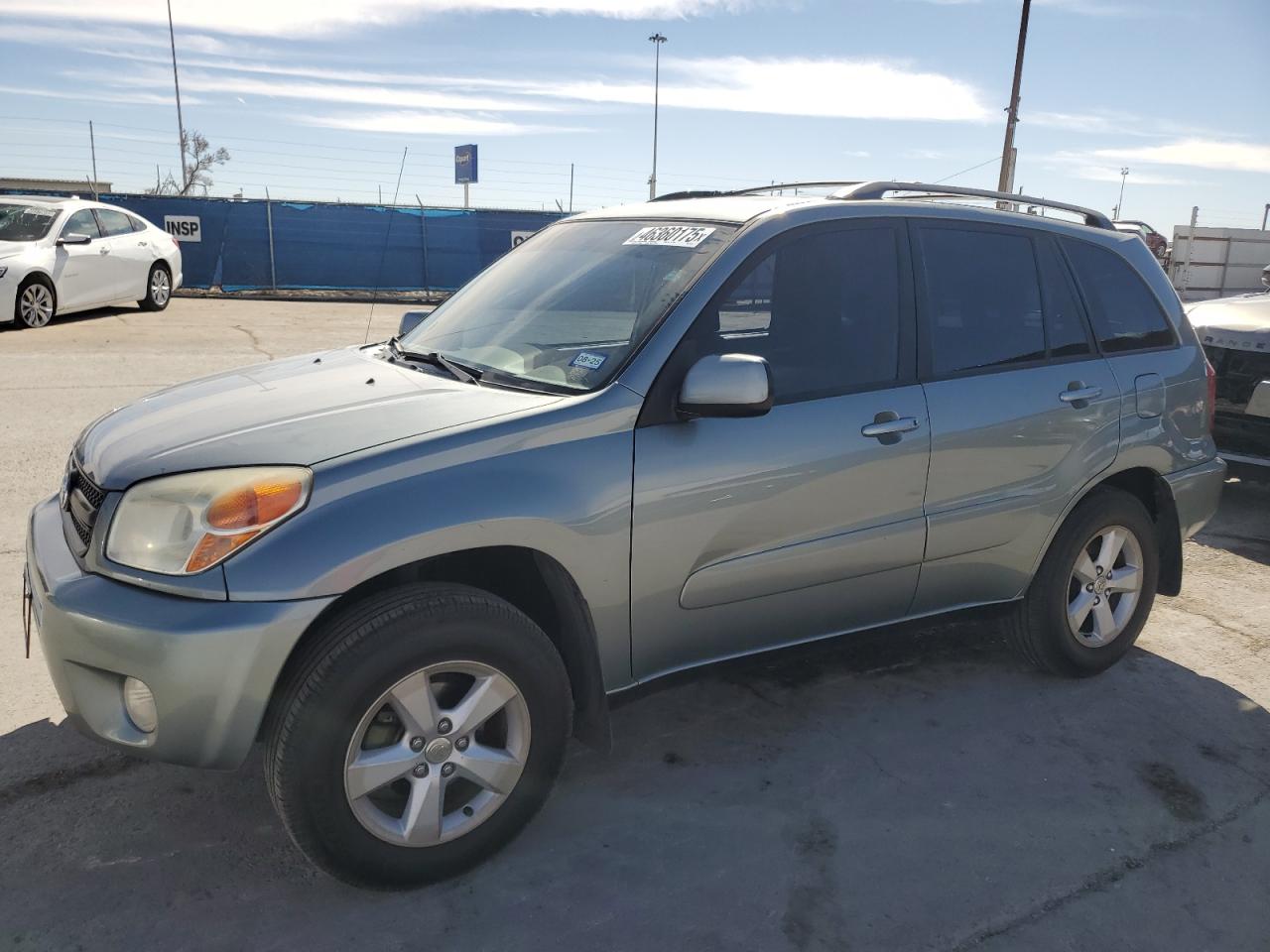 TOYOTA RAV4 2005