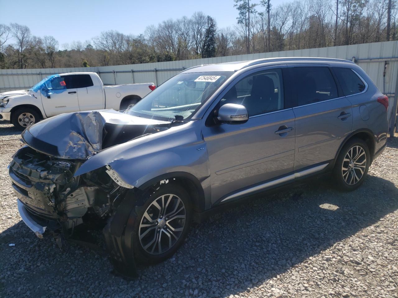 MITSUBISHI OUTLANDER 2017