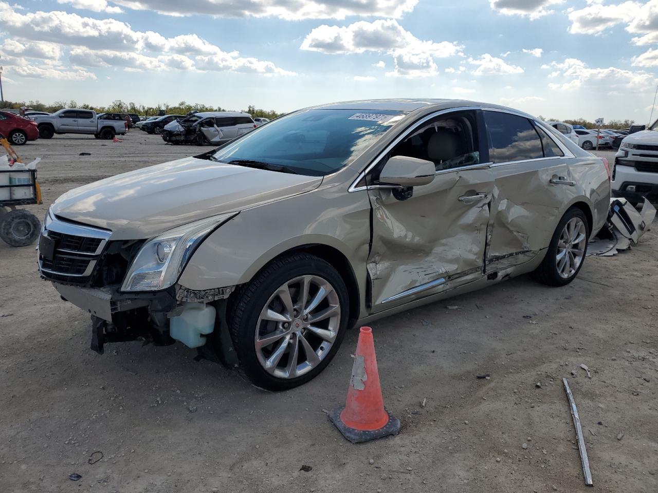 CADILLAC XTS LUXURY 2013
