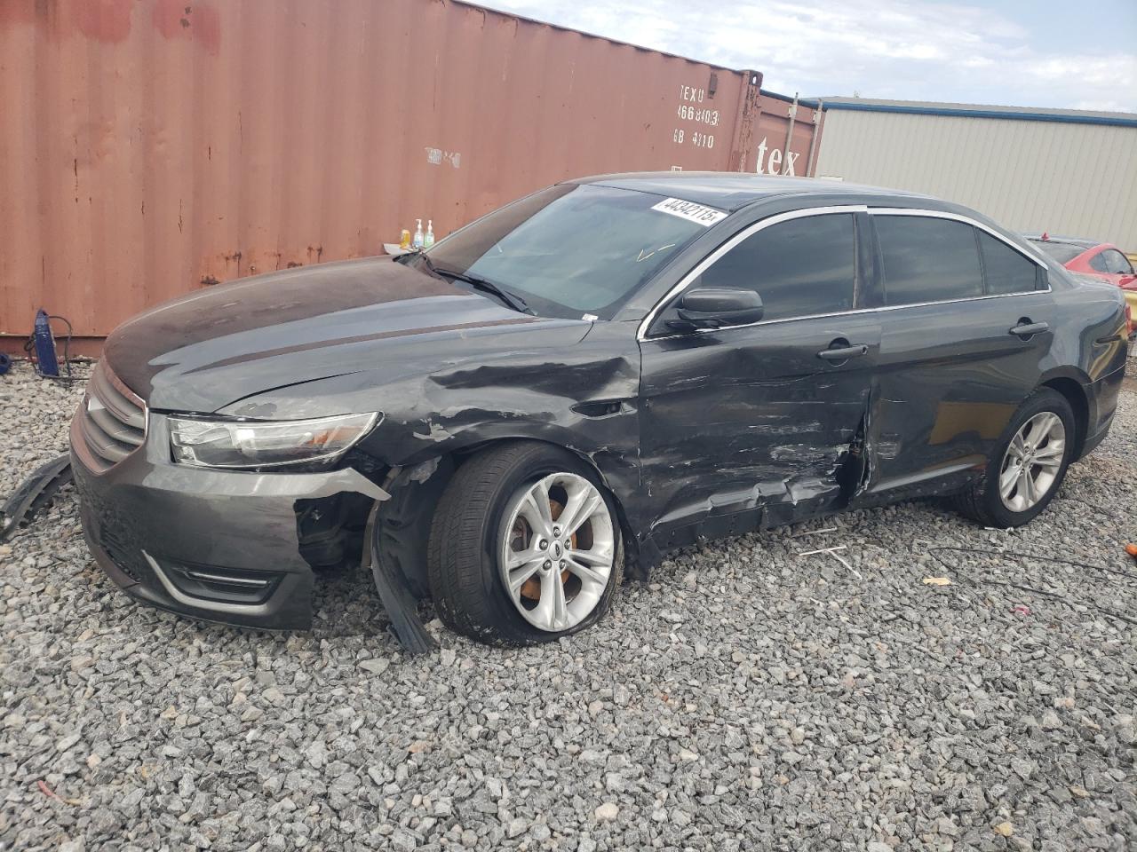 FORD TAURUS SEL 2019