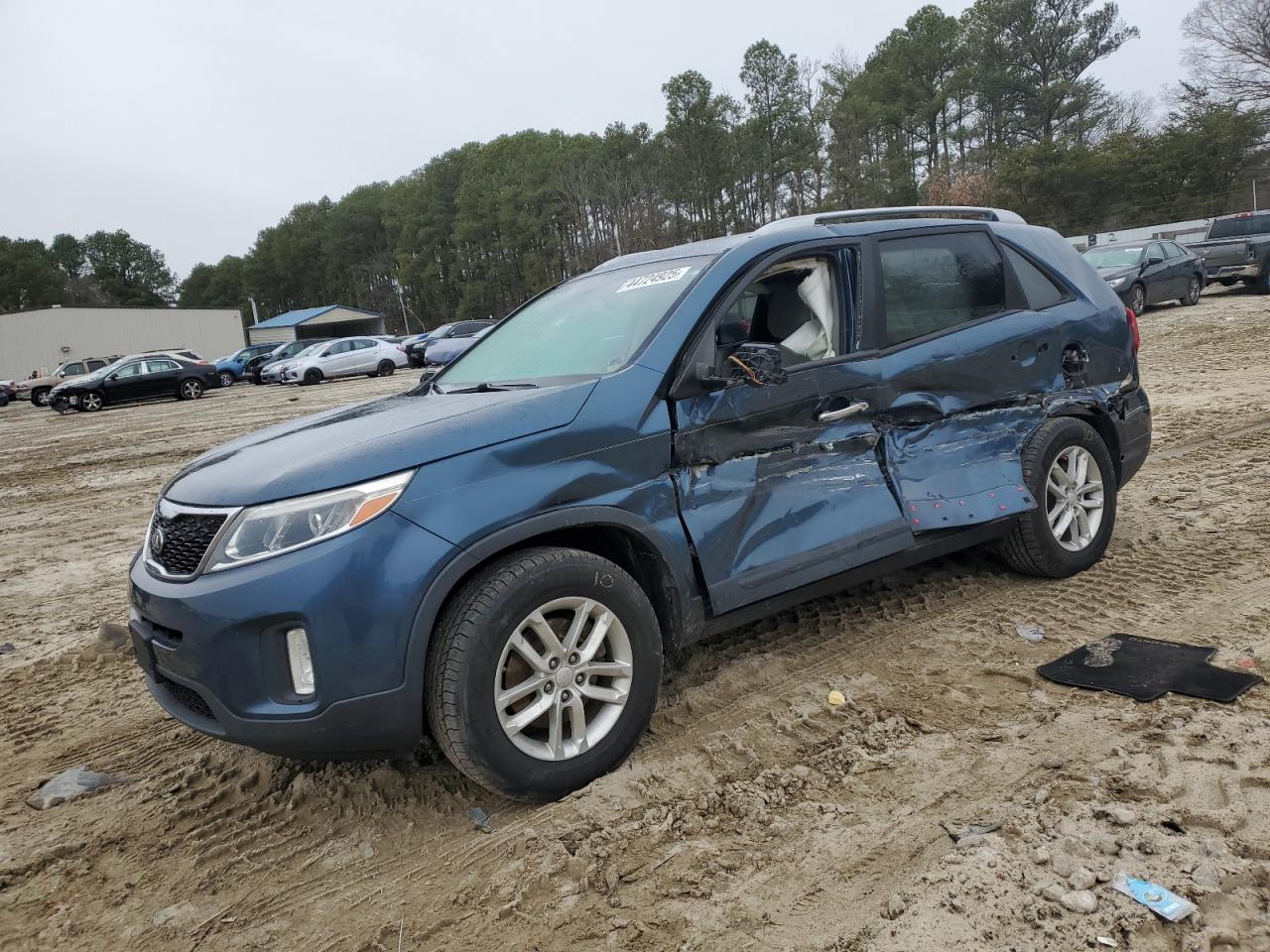 KIA SORENTO LX 2014