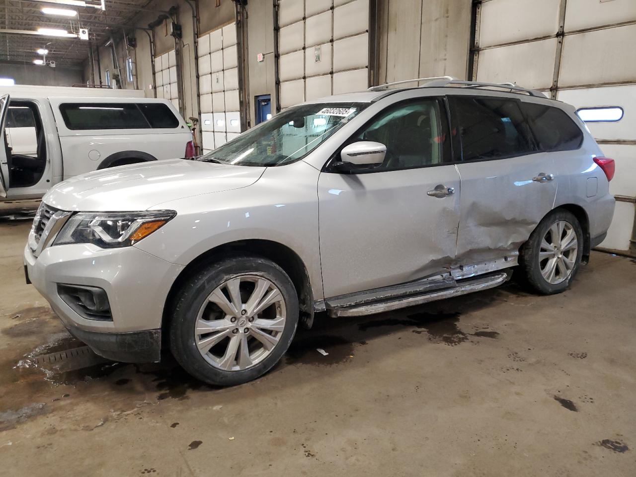 NISSAN PATHFINDER 2018