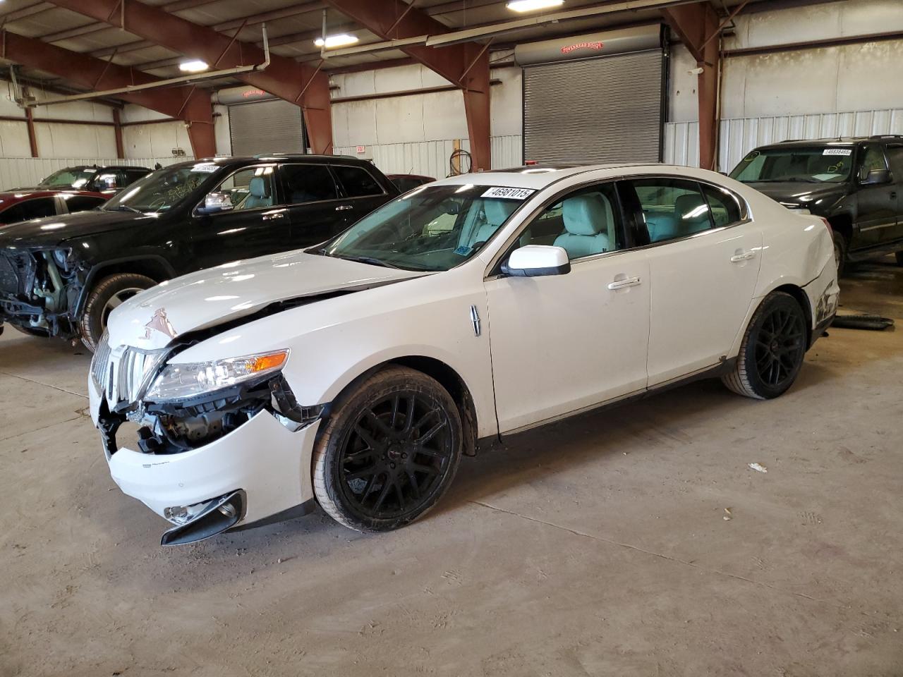 LINCOLN MKS 2010