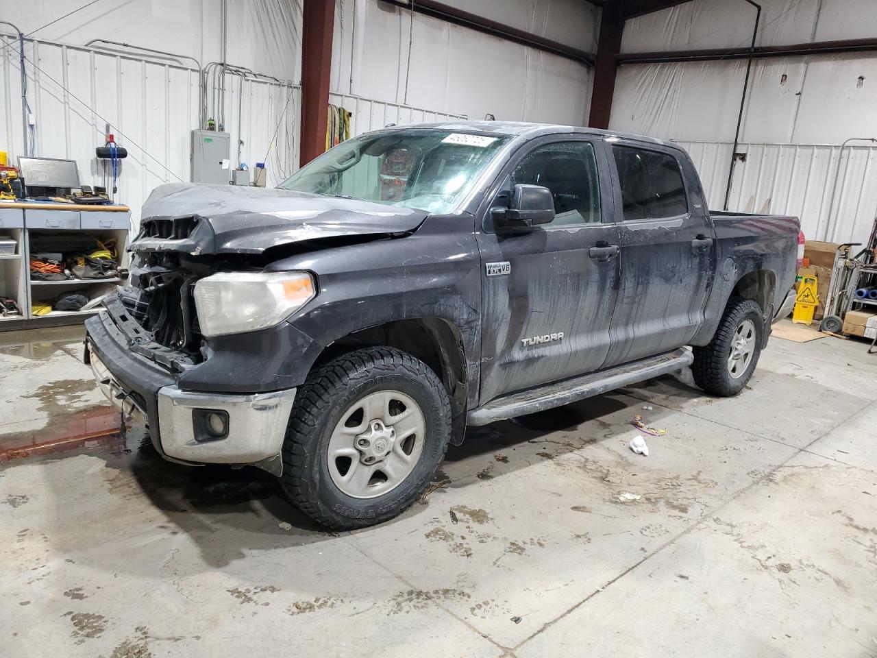 TOYOTA TUNDRA CRE 2015