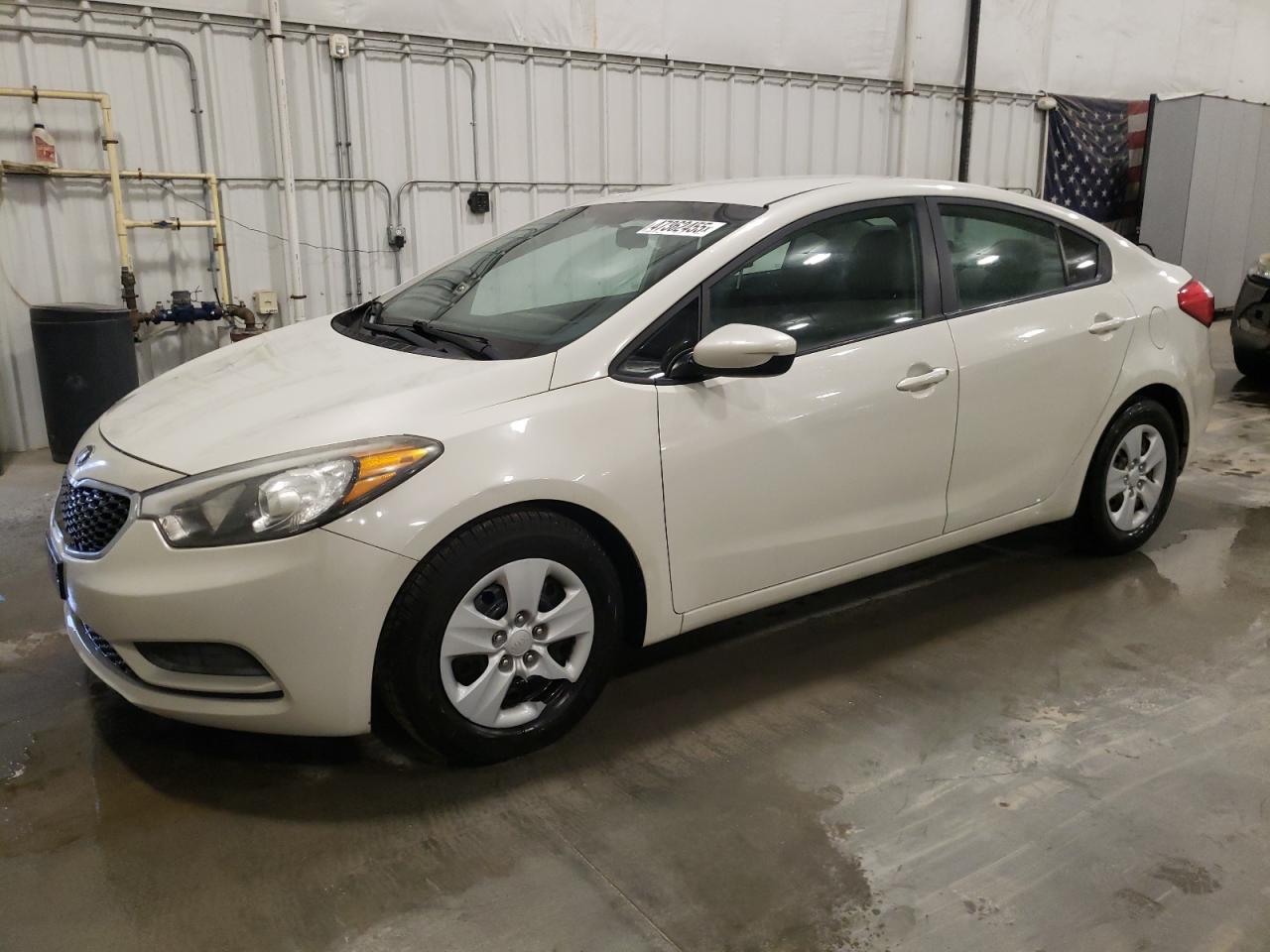 KIA FORTE LX 2015