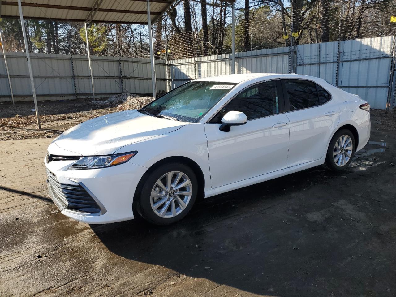 TOYOTA CAMRY LE 2024