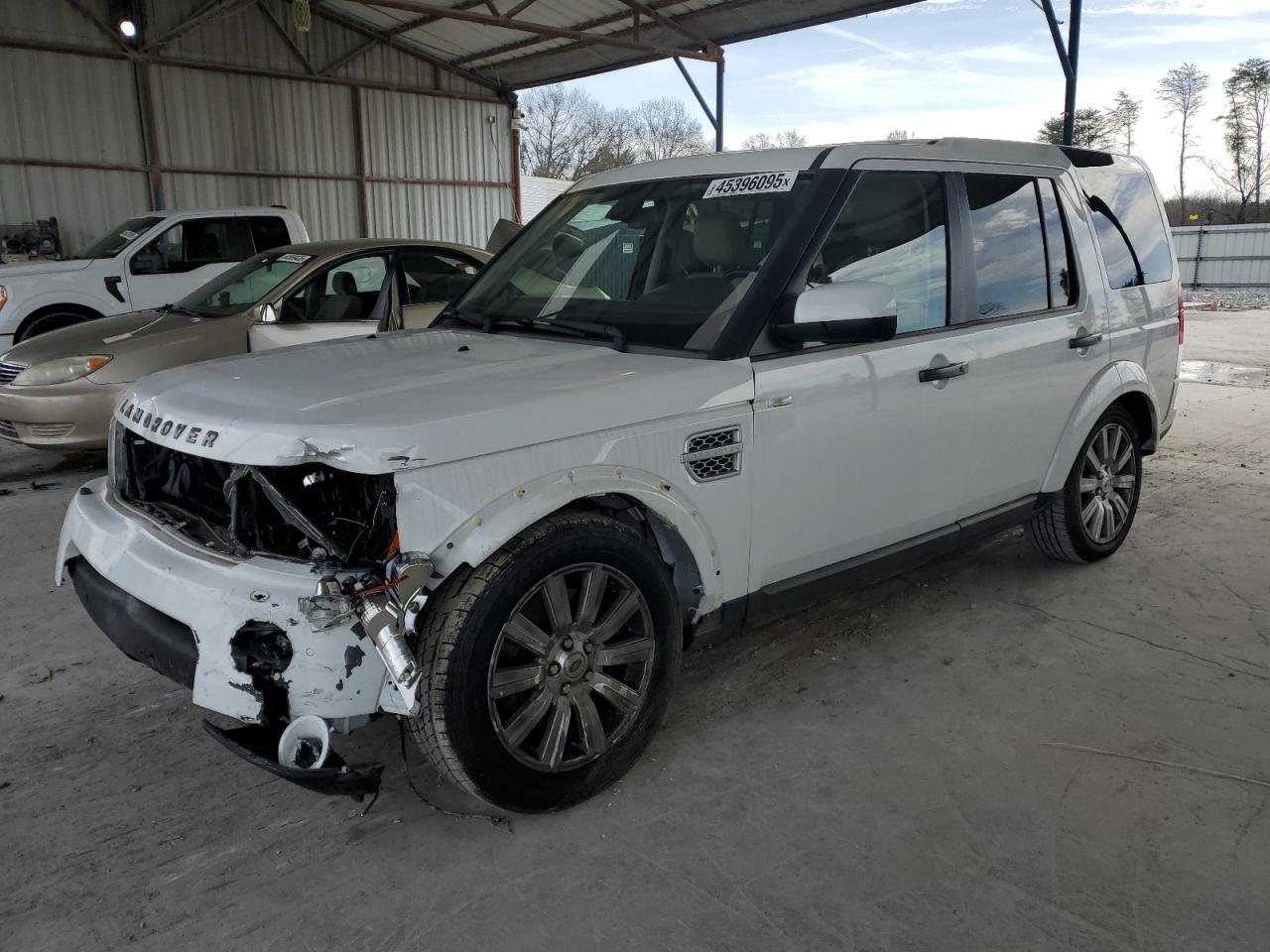 LAND ROVER LR4 HSE 2013