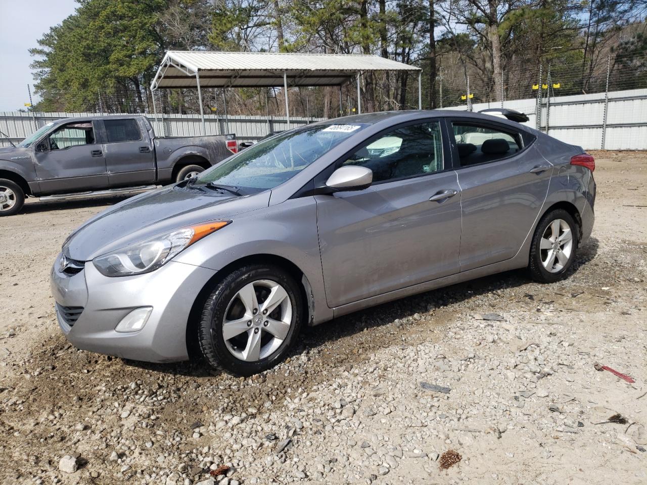 HYUNDAI ELANTRA GL 2012