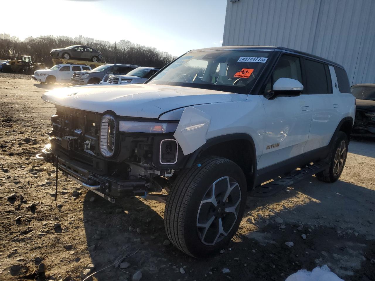 RIVIAN R1S ADVENT 2024