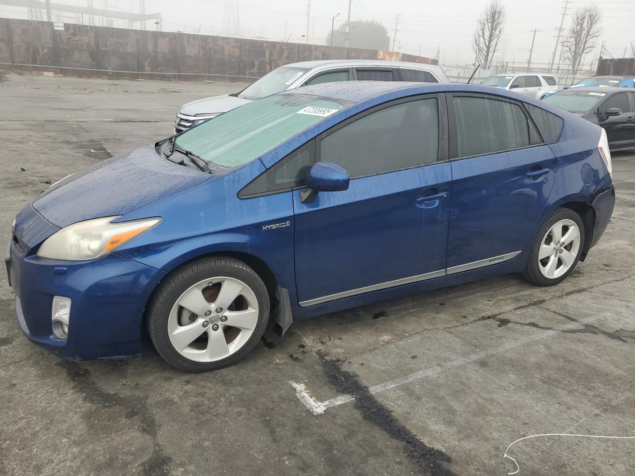 TOYOTA PRIUS 2010