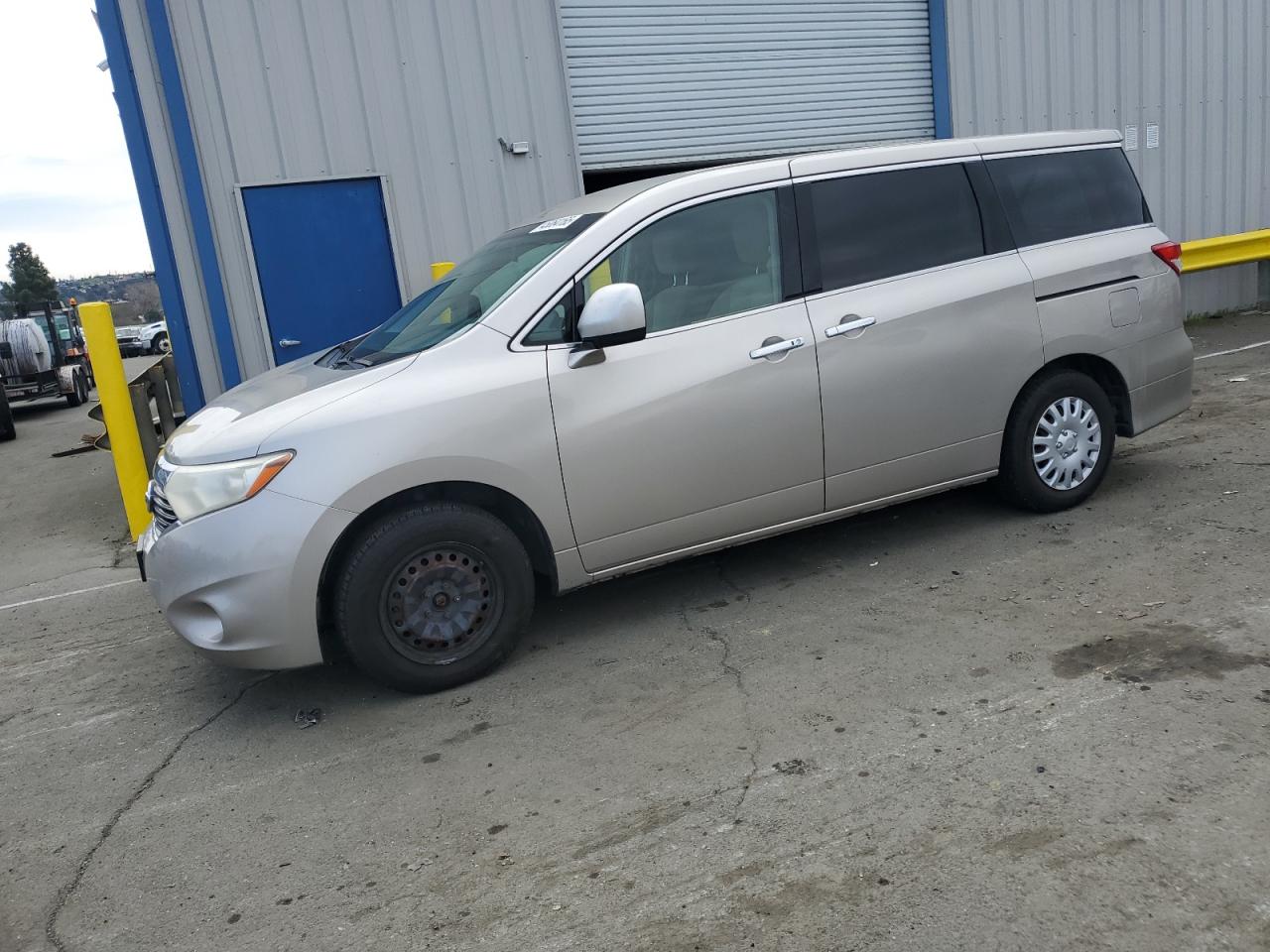 NISSAN QUEST S 2012