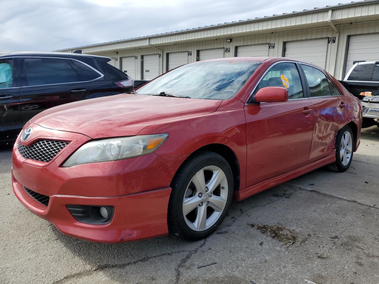 TOYOTA CAMRY BASE 2010