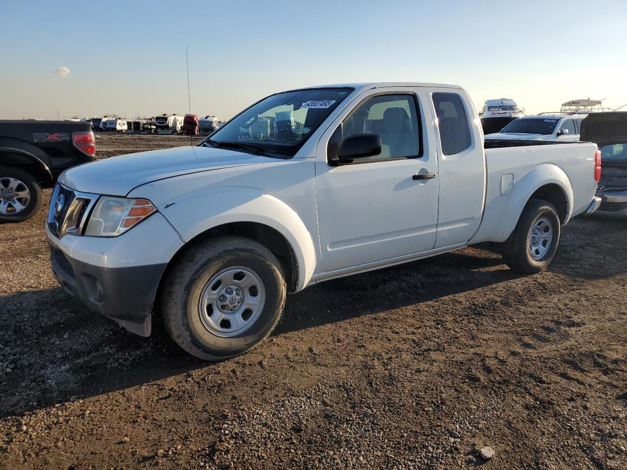 NISSAN FRONTIER S 2016
