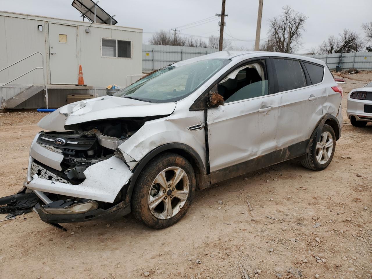 FORD ESCAPE SE 2016