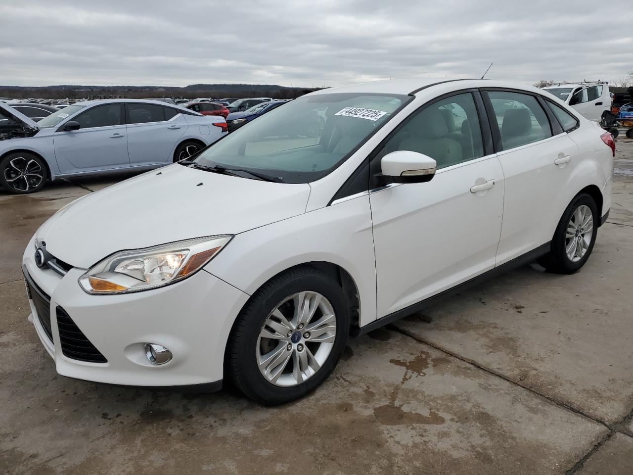FORD FOCUS SEL 2012