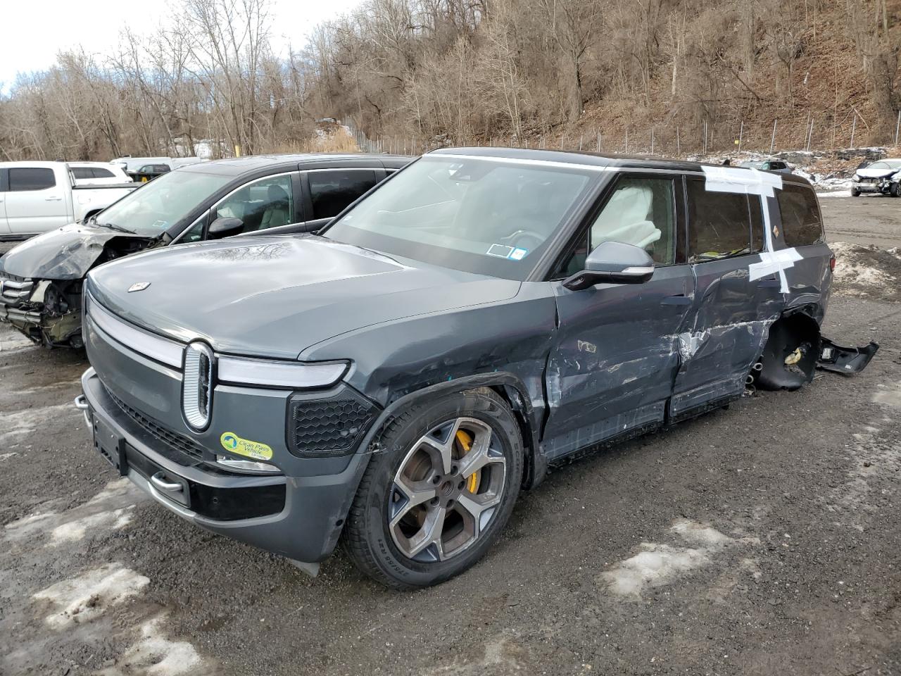 RIVIAN R1S ADVENT 2023