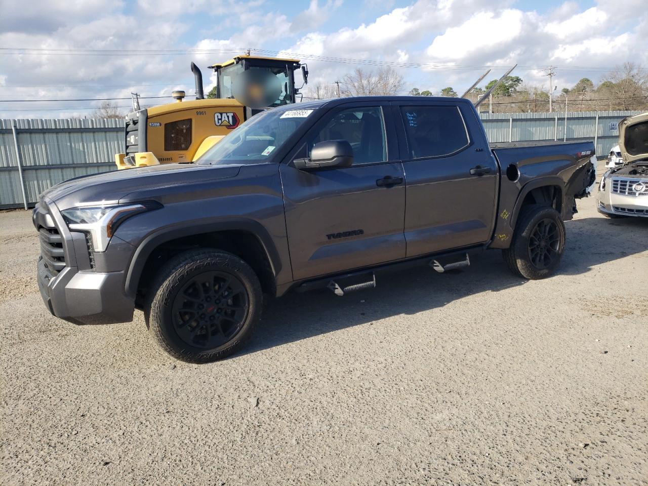 TOYOTA TUNDRA CRE 2023