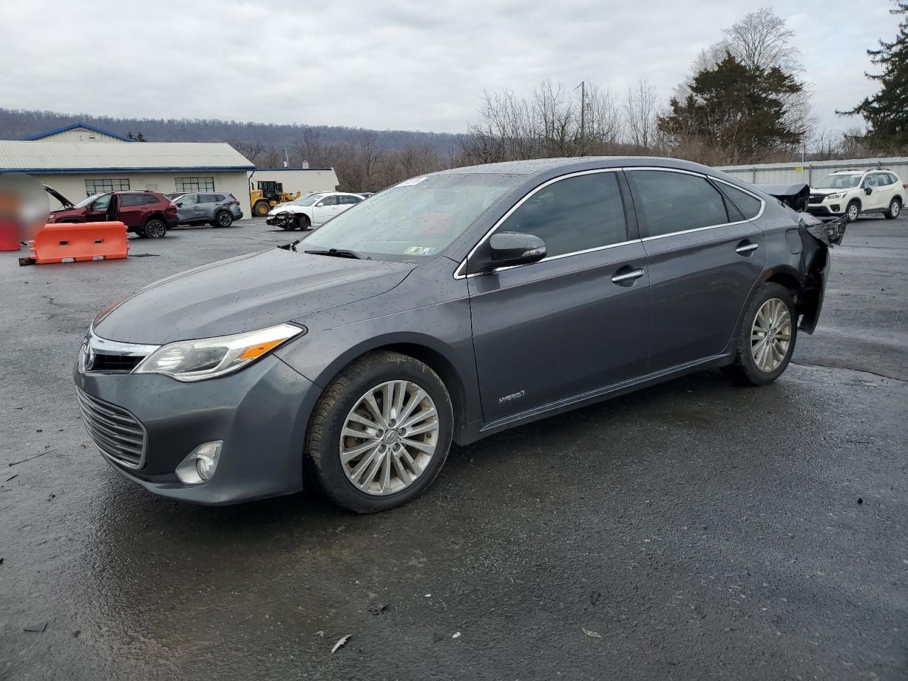 TOYOTA AVALON HYB 2013